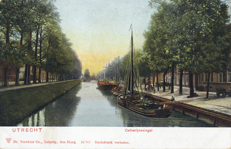 2153 Gezicht op de Stadsbuitengracht te Utrecht uit het zuidoosten.